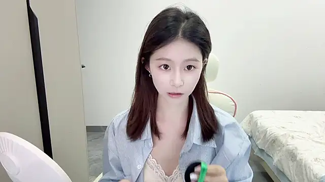 DYyyyyy-- online show from 03-17-26, 11:57