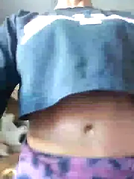 hotcasal69 online show from 06-13-26, 07:23