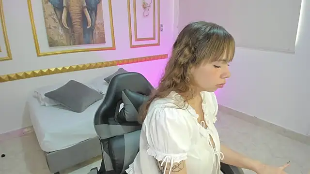 milaack  online show from 02-26-26, 07:47