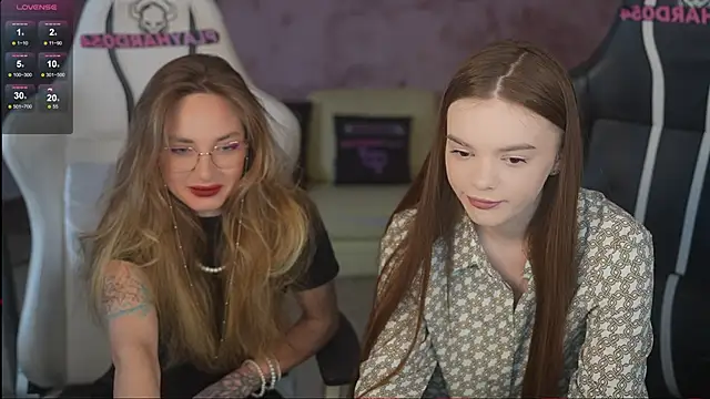 Snapshot of Zlata_Sky chatting on 02-14-26, 03:45 Zlata Sky online show from 02-14-26, 03:45