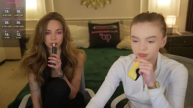 Snapshot of Zlata_Sky chatting on 02-19-26, 03:53 Zlata Sky online show from 02-19-26, 03:53