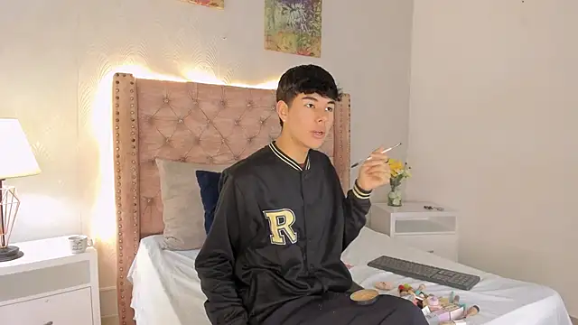 noah lewiss online show from 02-13-26, 10:37