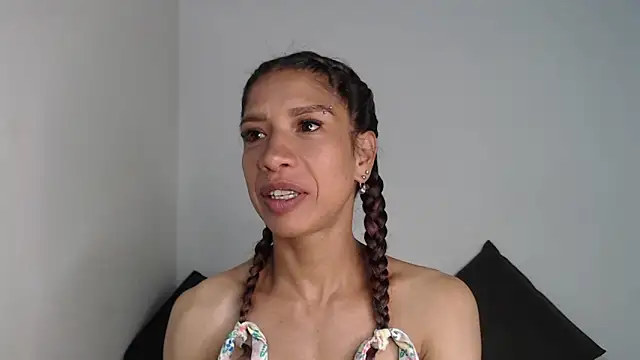 astrid miller 1 online show from 02-11-26, 10:20