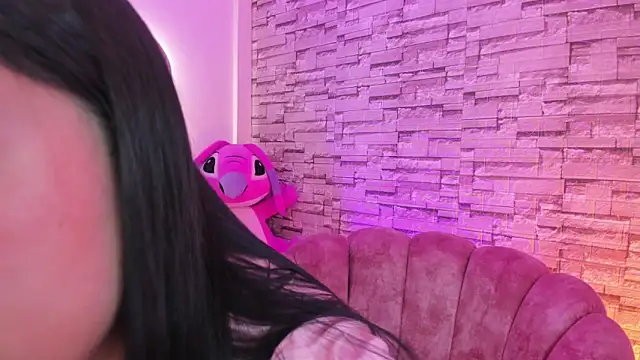 Elarossie online show from 03-20-26, 01:28