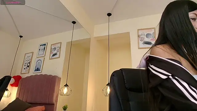 Ateneaaa  online show from 03-30-26, 07:48