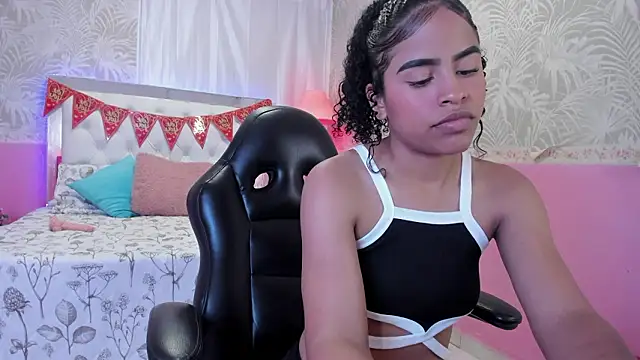 Danna Copers online show from 02-13-26, 07:03