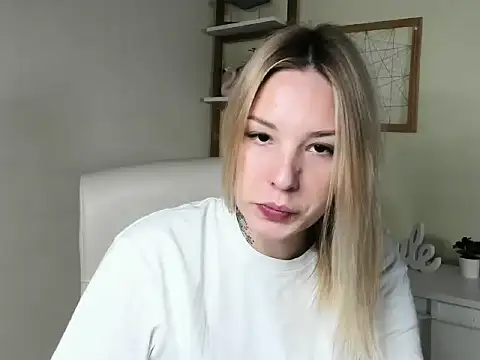 VelvetAngela online show from 02-23-26, 01:44