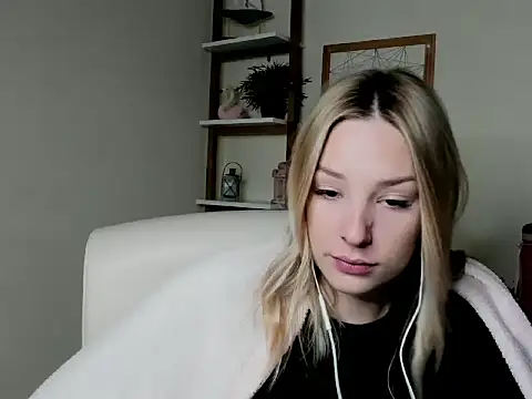 VelvetAngela online show from 02-24-26, 06:36