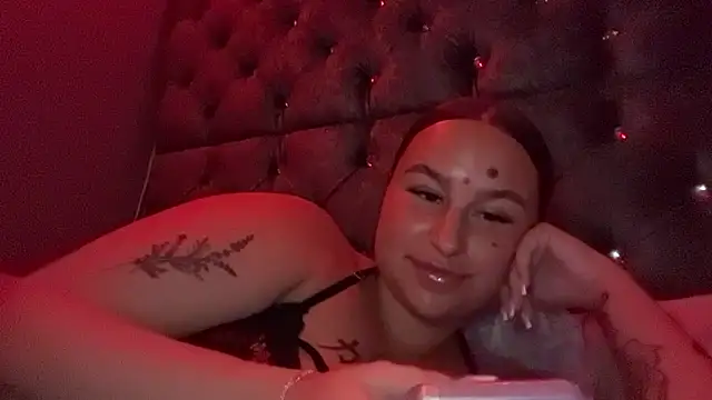 Snapshot of MissSophhh chatting on 02-26-26, 11:49 MissSophhh online show from 02-26-26, 11:49