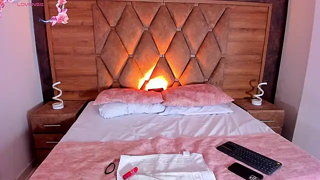 valeriekhaleesi online show from 02-11-26, 08:09