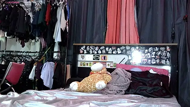 LadySilver online show from 02-25-26, 10:20