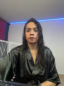 paula lopez   online show from 07-22-26, 11:51