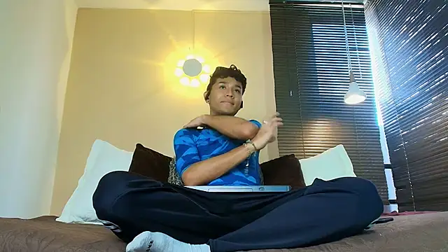 Damon Salvarote S online show from 04-17-26, 07:06