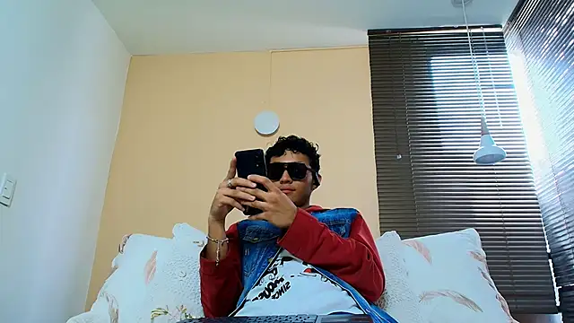 Damon Salvarote S online show from 03-11-26, 03:39