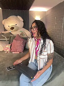 Magic ivone online show from 03-19-26, 11:43