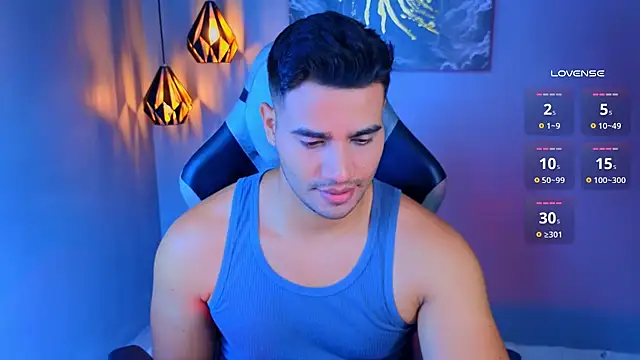 AndresRodriguez1 online show from 04-07-26, 02:08