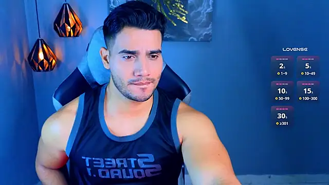 AndresRodriguez1 online show from 02-07-26, 12:35