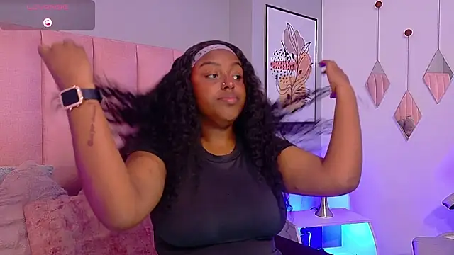 Aitana Oliveira online show from 02-10-26, 08:08