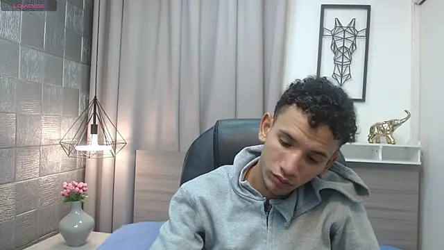 JDWhite18 online show from 04-15-26, 03:23