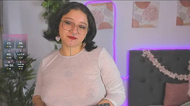 Snapshot of Sylvara_bx chatting on 03-12-26, 12:53 Sylvara bx online show from 03-12-26, 12:53