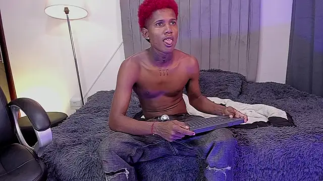 im oleiderr online show from 04-04-26, 08:37