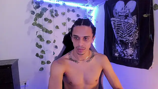 Aaron Hopper online show from 02-07-26, 01:30