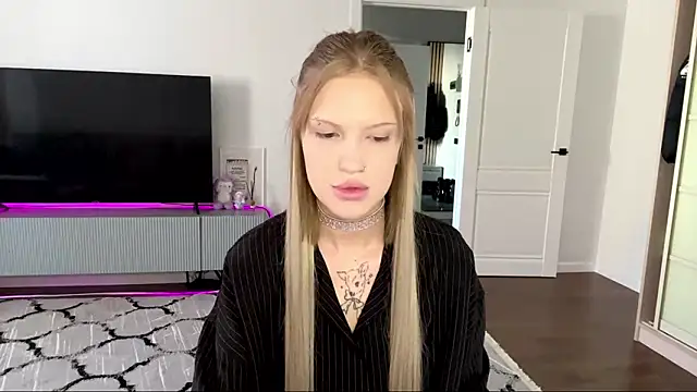 Snapshot of DannSago chatting on 02-10-26, 10:58 DannSago online show from 02-10-26, 10:58