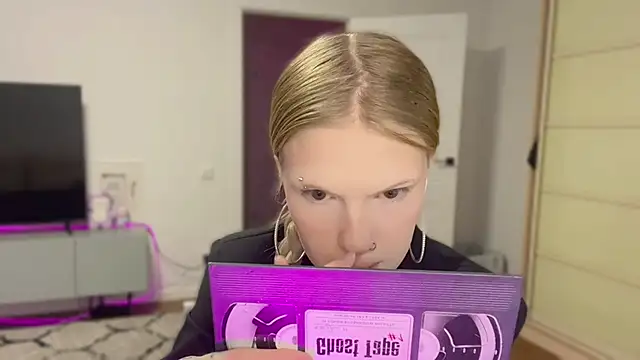 Snapshot of DannSago chatting on 02-27-26, 05:13 DannSago online show from 02-27-26, 05:13