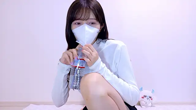 Snapshot of The_Ami_jp chatting on 02-22-26, 04:04 The Ami jp online show from 02-22-26, 04:04