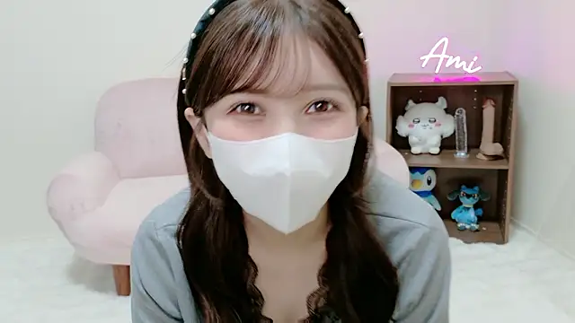 Snapshot of The_Ami_jp chatting on 05-21-26, 10:12 The Ami jp online show from 05-21-26, 10:12