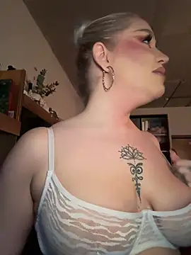 RollDollsi online show from 02-23-26, 06:14