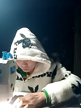 Snapshot of cana4455 chatting on 02-09-26, 03:43 cana4455 online show from 02-09-26, 03:43