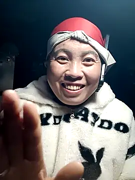 Snapshot of cana4455 chatting on 02-09-26, 03:37 cana4455 online show from 02-09-26, 03:37