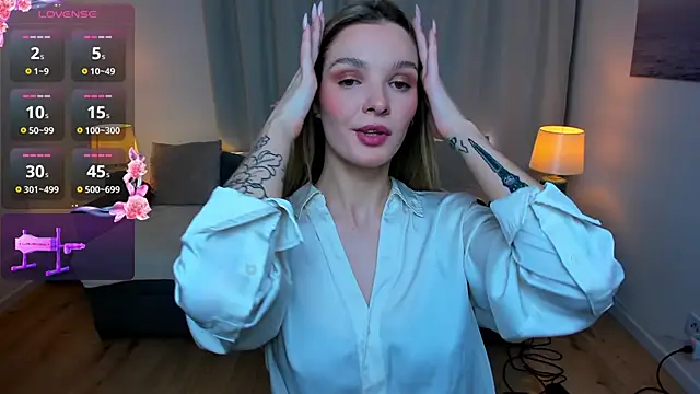 SinLuna  online show from 02-23-26, 05:02