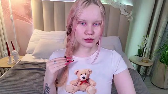 AnnieVibe online show from 03-31-26, 05:37