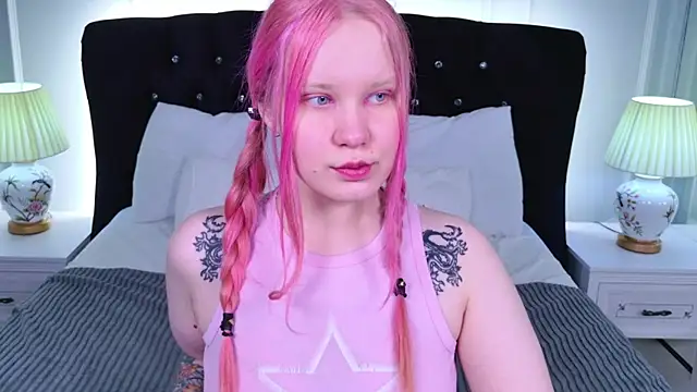 Snapshot of AnnieVibe chatting on 02-28-26, 05:34 AnnieVibe online show from 02-28-26, 05:34