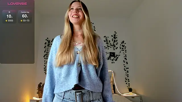 EllyMartinez online show from 02-24-26, 04:30