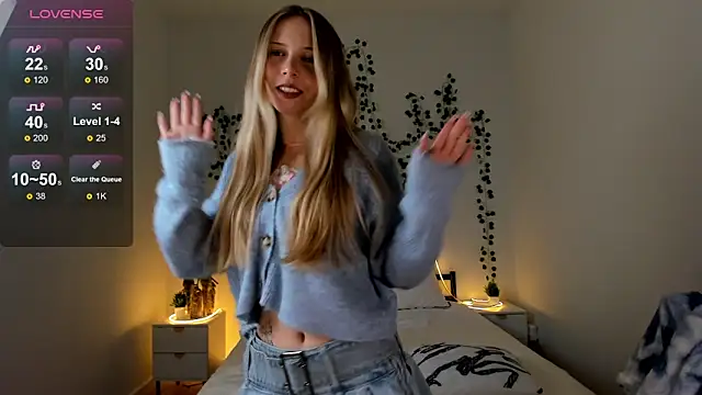 EllyMartinez online show from 02-12-26, 05:45