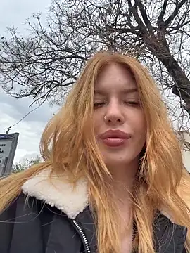 Snapshot of Jean_Graay chatting on 04-19-26, 11:22 Jean Graay online show from 04-19-26, 11:22