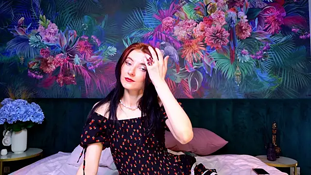 NicoleLuxe online show from 06-04-26, 06:23