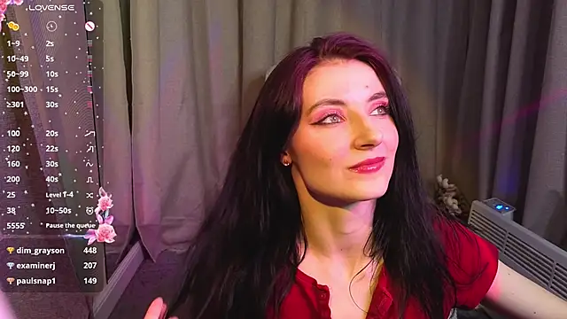 NicoleLuxe online show from 04-20-26, 05:36