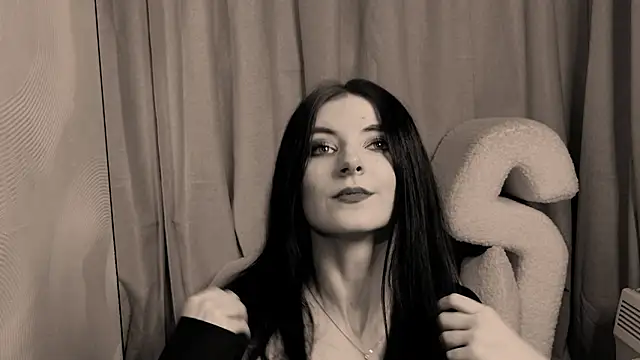 NicoleLuxe online show from 03-29-26, 05:03