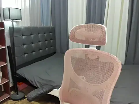 TinyCock Rein online show from 03-13-26, 08:36