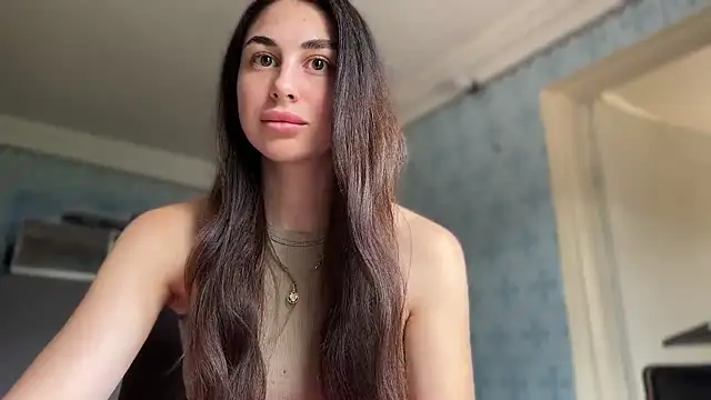 Snapshot of LiluMartiznir chatting on 06-08-26, 11:11 LiluMartiznir online show from 06-08-26, 11:11