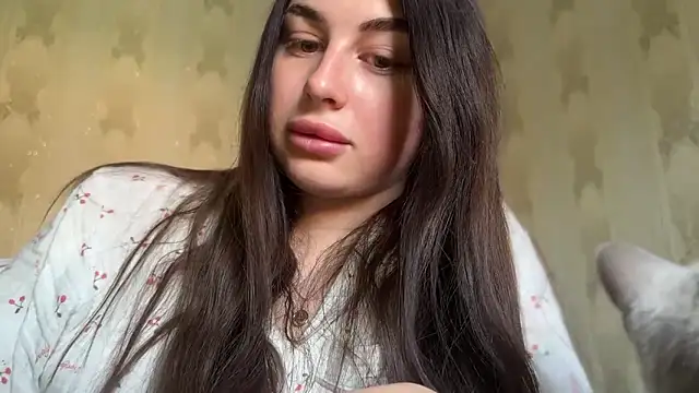 Snapshot of LiluMartiznir chatting on 04-16-26, 06:14 LiluMartiznir online show from 04-16-26, 06:14