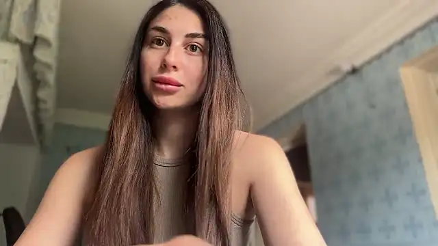 Snapshot of LiluMartiznir chatting on 05-08-26, 11:03 LiluMartiznir online show from 05-08-26, 11:03
