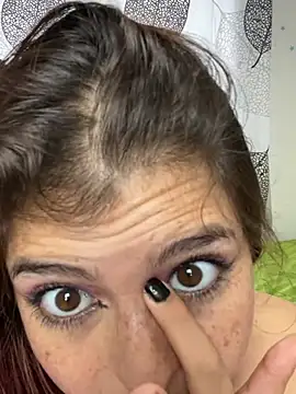 Vilu and Xuxi  online show from 03-09-26, 10:35