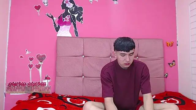 massimoferrera303av online show from 02-11-26, 06:52