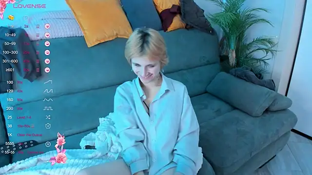 AutumnWhisper online show from 04-16-26, 09:39