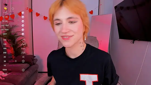 AutumnWhisper online show from 04-08-26, 03:35